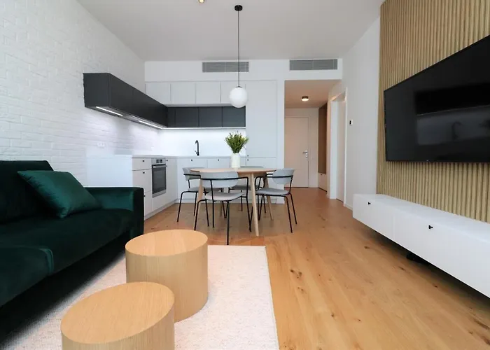 Apartment Sky Park New 1-bedroom